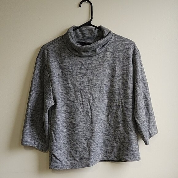 Banana Republic top - Picture 1 of 2